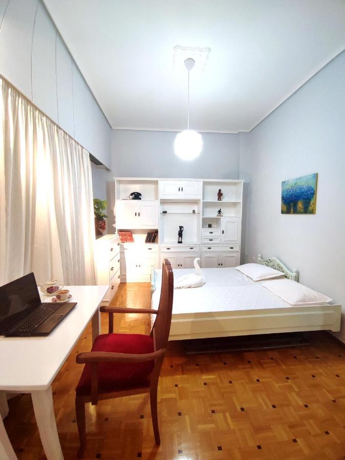 Charm & Comfort Near Petralona Station 雅典 外观 照片